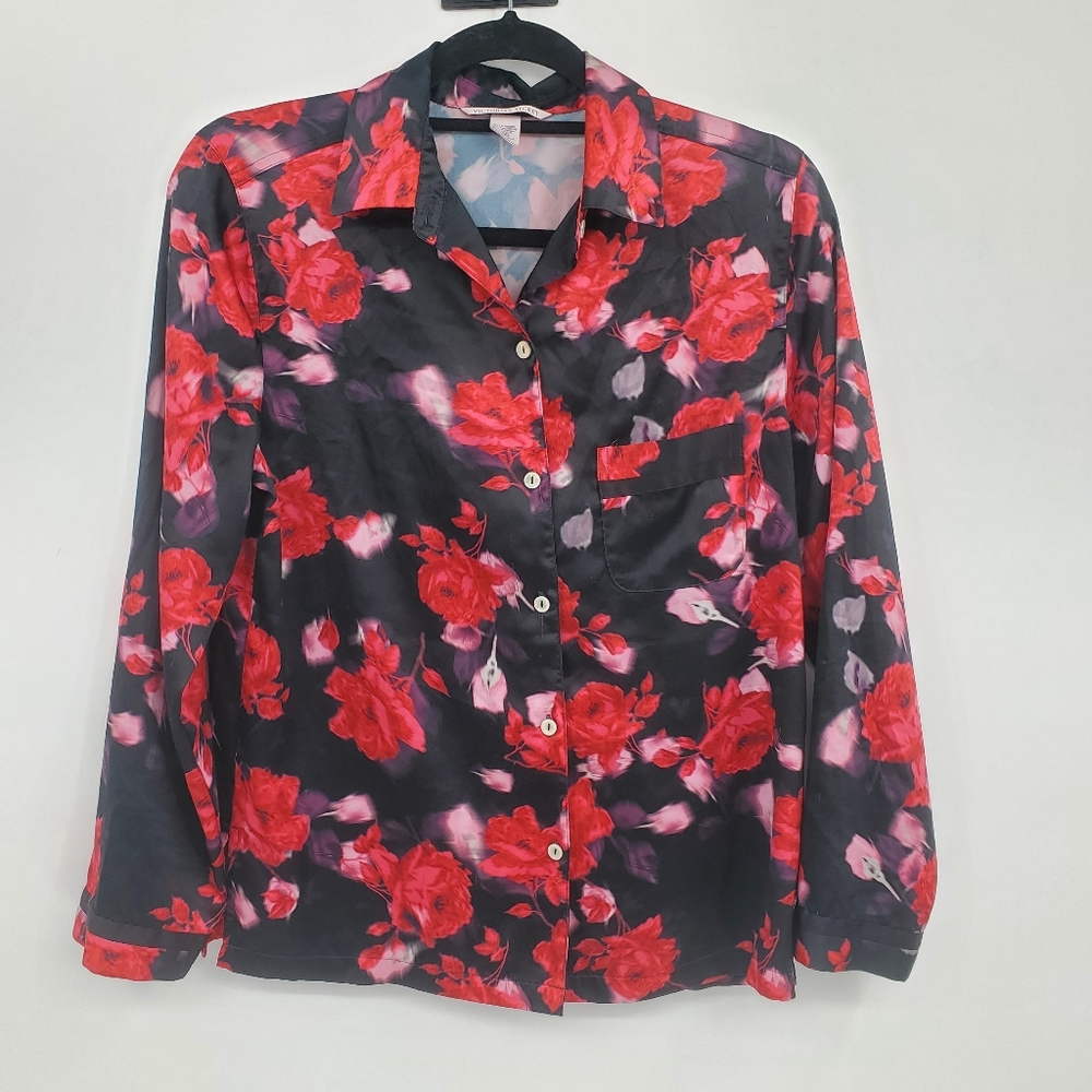 ♤♤ Victoria's Secret Black and Red Satin Long-sleeve Floral Sleep Shirt Size XS